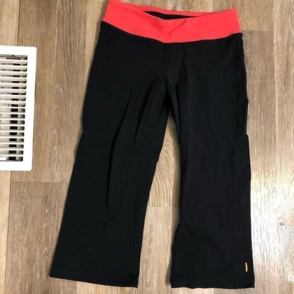 Lucy black capri cropped yoga pants leggings straight wide leg XS - Picture 5 of 8